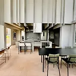Arvo Luxury Studio Reboucas C115